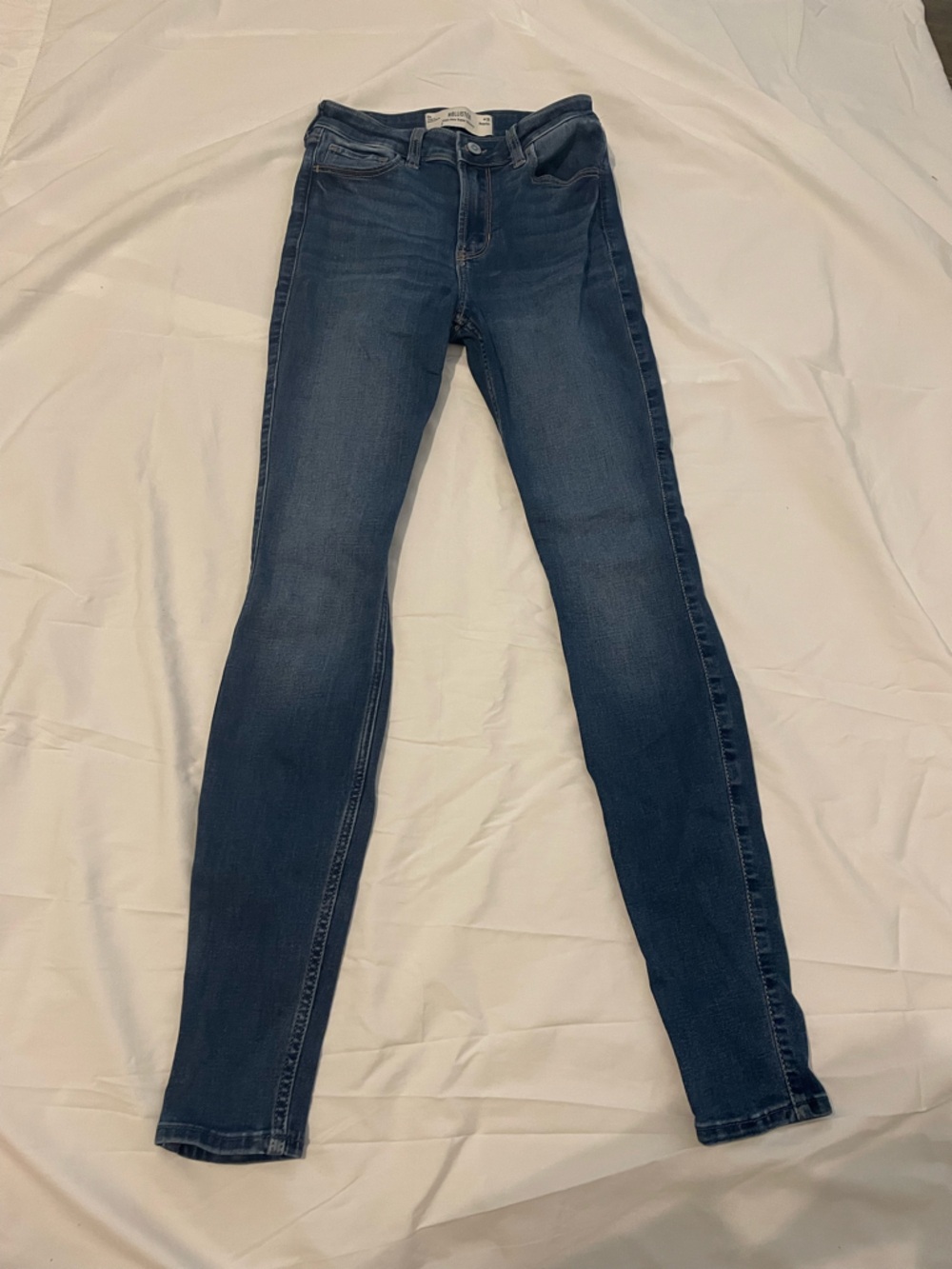Hollister Women's Medium Wash Skinny Jeans